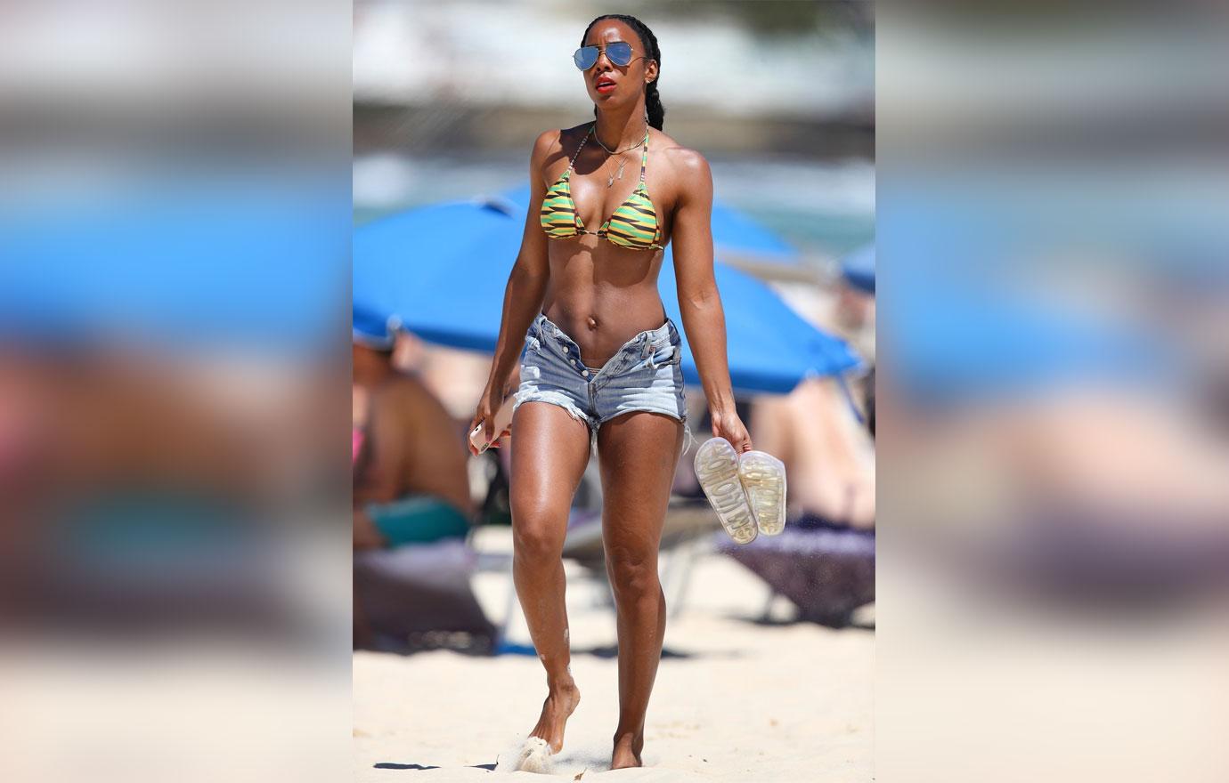 Kelly rowland beach body