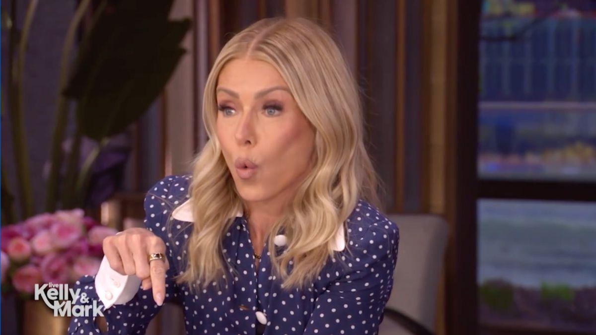 Photo of Kelly Ripa.