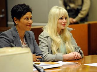 Lindsay lohan probation hearing feb22a.jpg