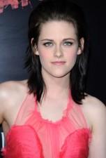 2010__03__Kristen_Stewart_March26newsne 152×225.jpg