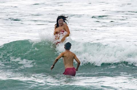 Lordy, Lordy! Lorde Sizzles In Red Hot Bikini And Gets Flirty With Male Pal