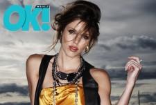 2009__11__046_fashio_kay014a 225×152.jpg