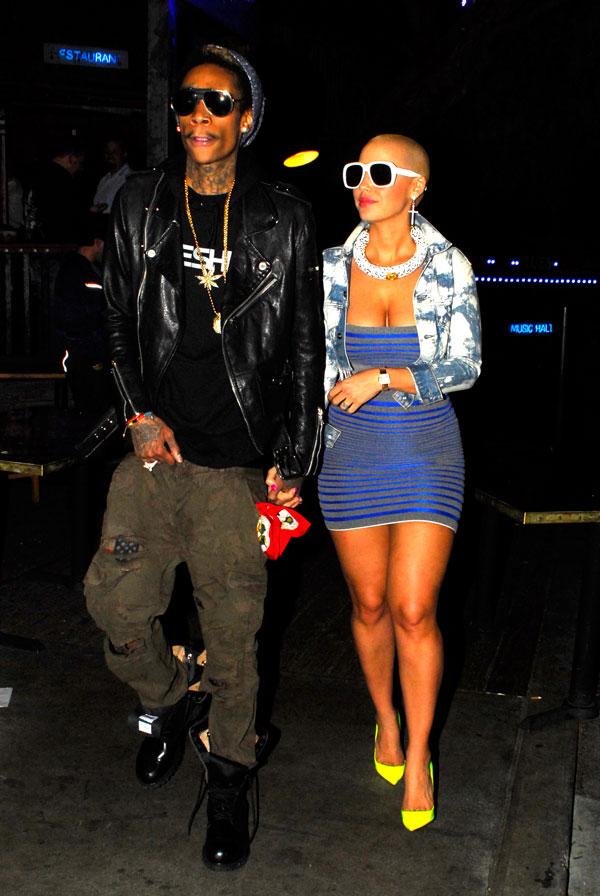 Wiz khalifa somebody else amber rose3