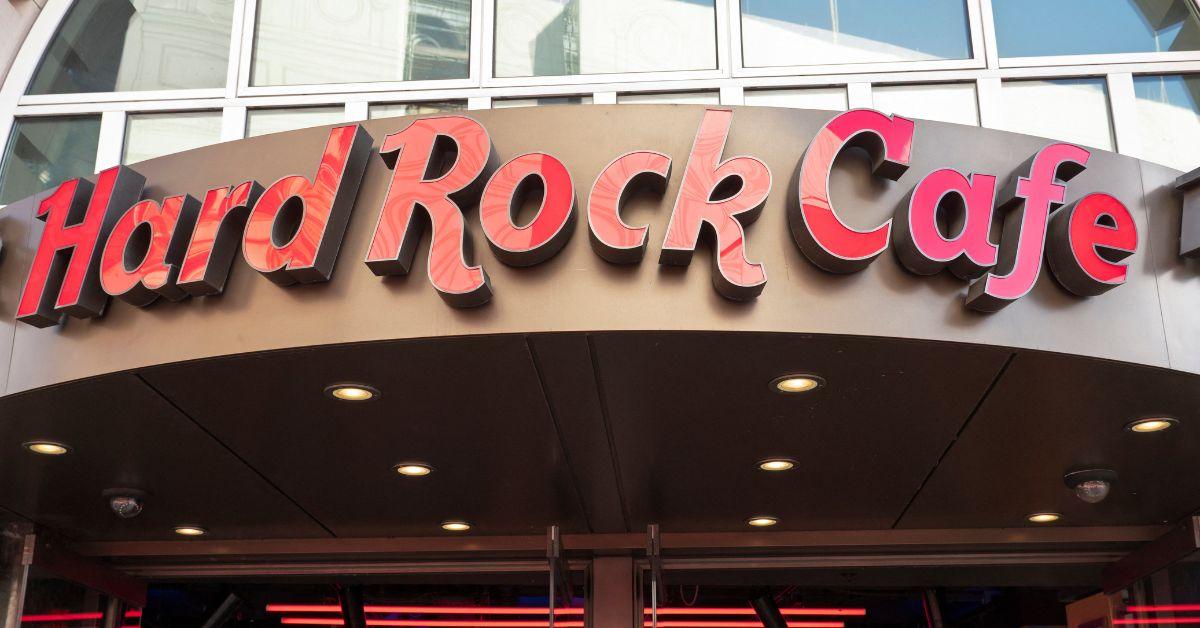 who is rebecca gayheart billionaire boyfriend peter morton