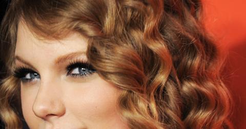 2010__08__okmagazine beauty taylorswift.jpg