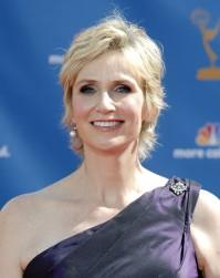 2010__10__wenn2980381 199×300.jpg