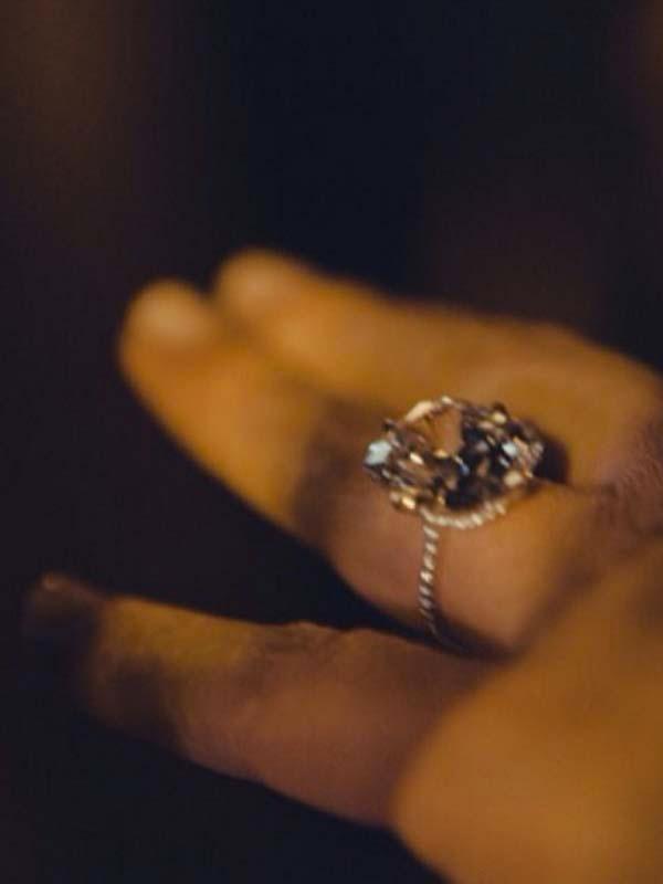 kim-kardashian-engagement-ring