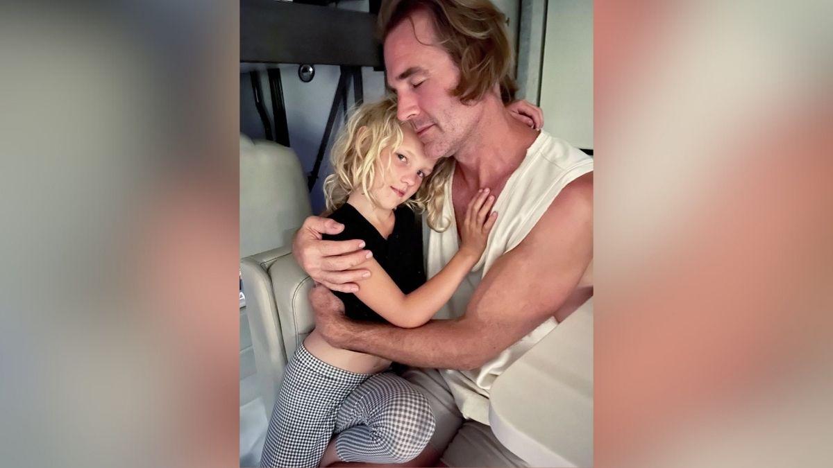 james van der beek family parents siblings wife children