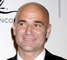 2009__10__andreagassi 225×199.jpg