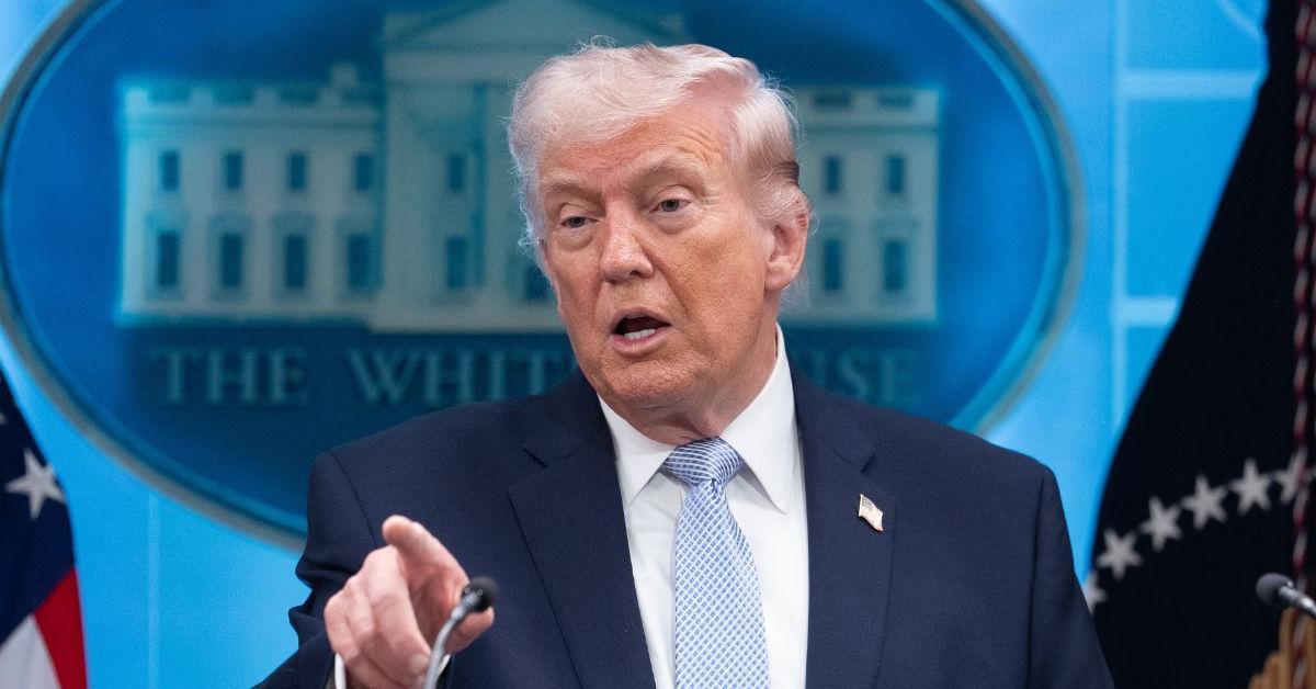 Donald Trump's Unpredictable White House Correspondents' Dinner Return Draws Attention Amid Media Tensions With President