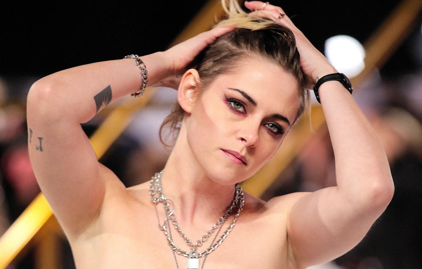 kristen stewart hated making charlies angels