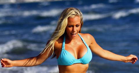 Kendra_wilkinson_mexican_vacation_photos_gallery_one.jpg