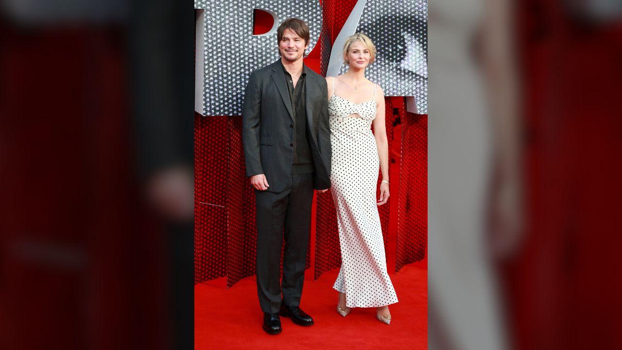 Photo of Josh Hartnett's kids have seen one of their mom's movies.