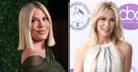 Split photo of Tori Spelling and Jennie Garth