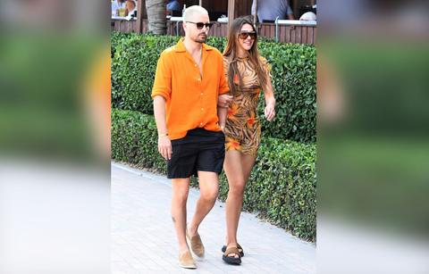 scott disick and girlfriend amelia hamlin color coordinate on beach in miami