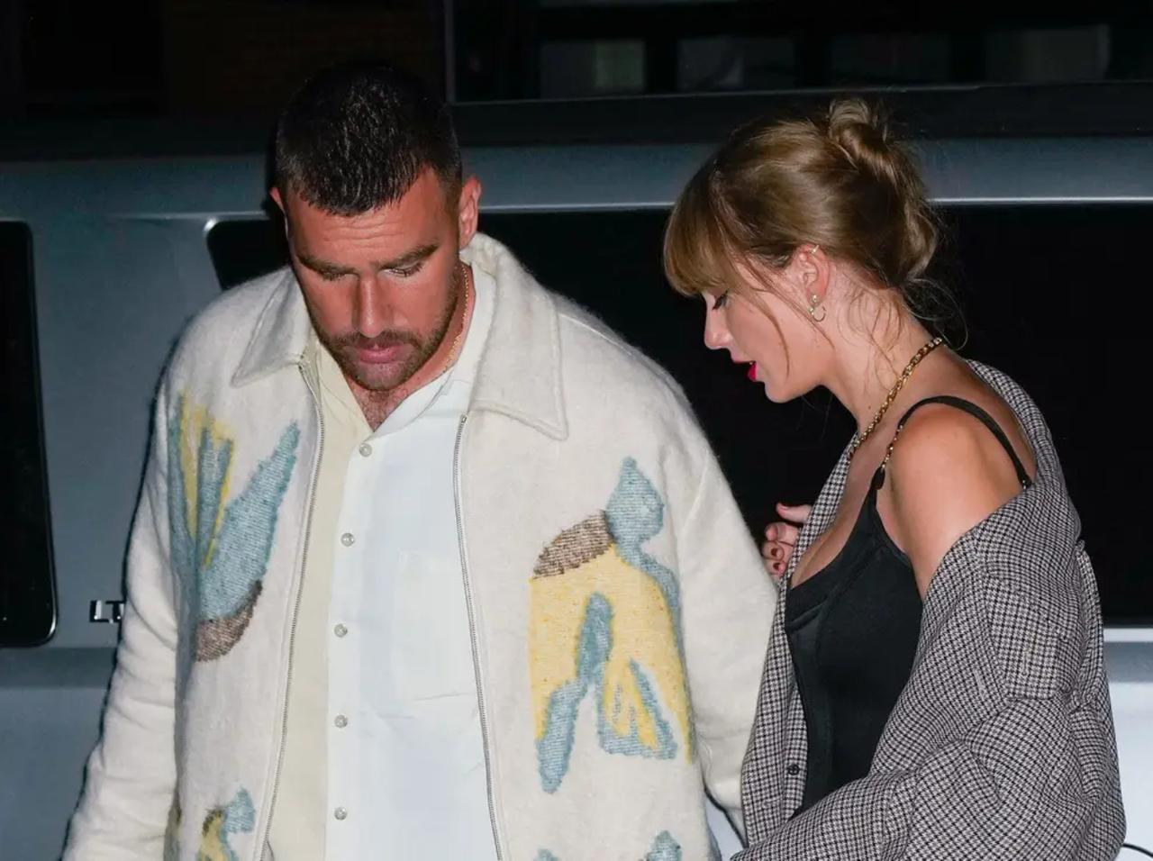 Travis Kelce Reveals Moment He 'fell For' Girlfriend Taylor Swift