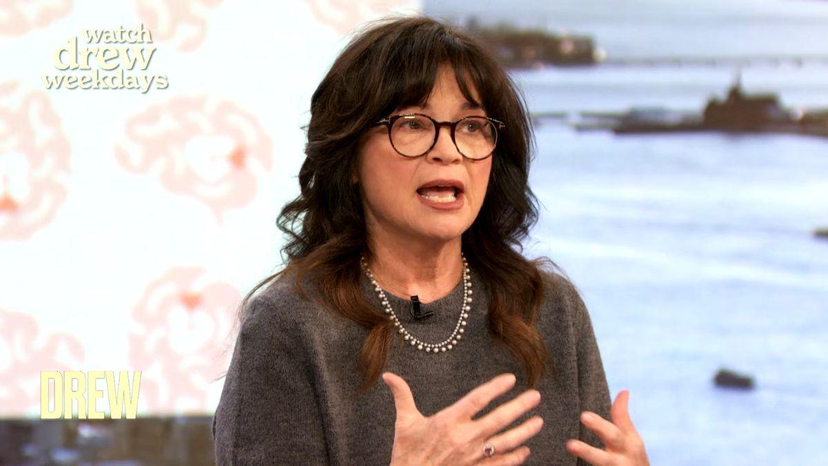 Photo of Valerie Bertinelli claimed she was fired from a dieting company after 'gaining weight.'