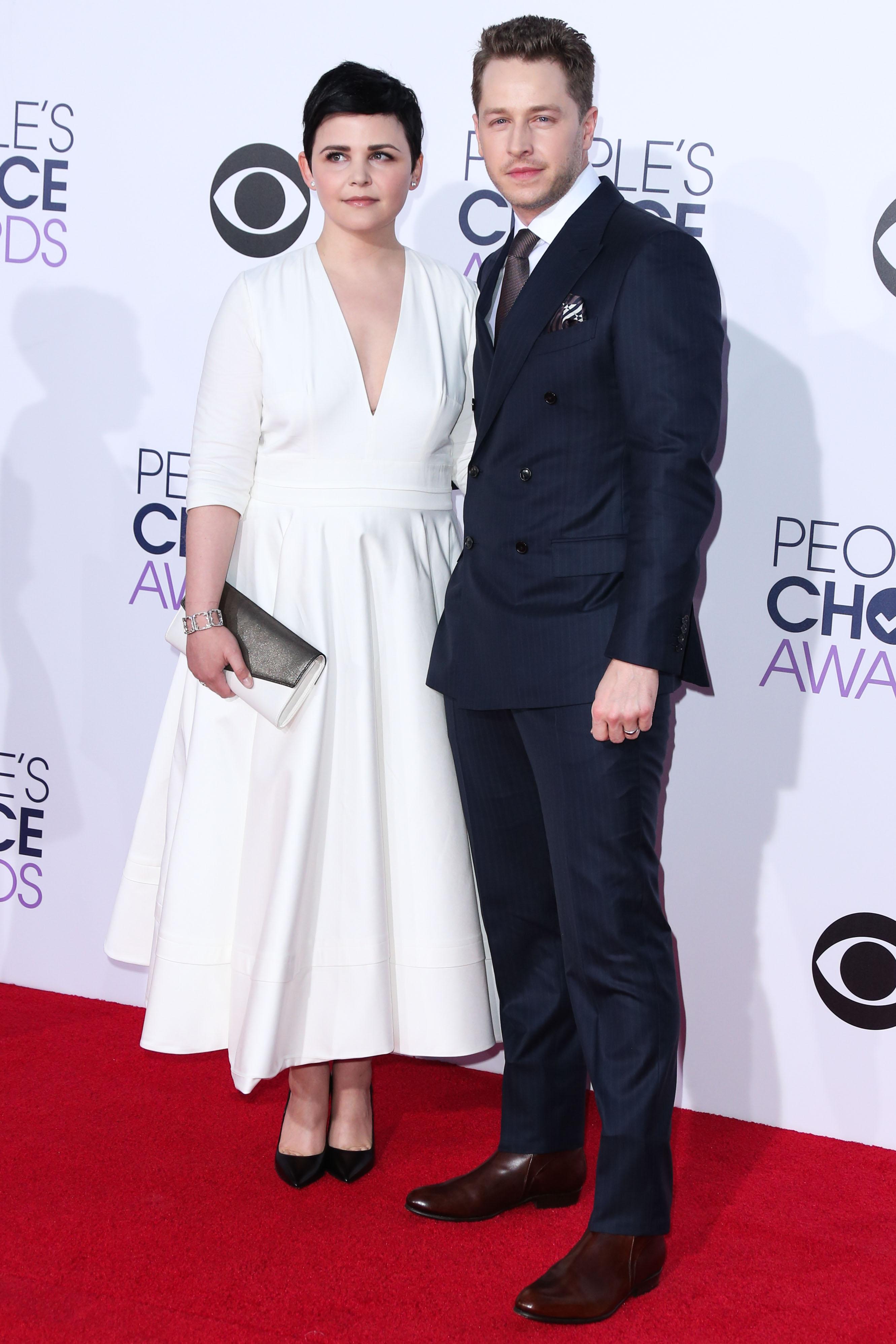 Ginnifer Goodwin and Josh Dallas arrive at the 41st Annual People&#8217;s Choice Awards