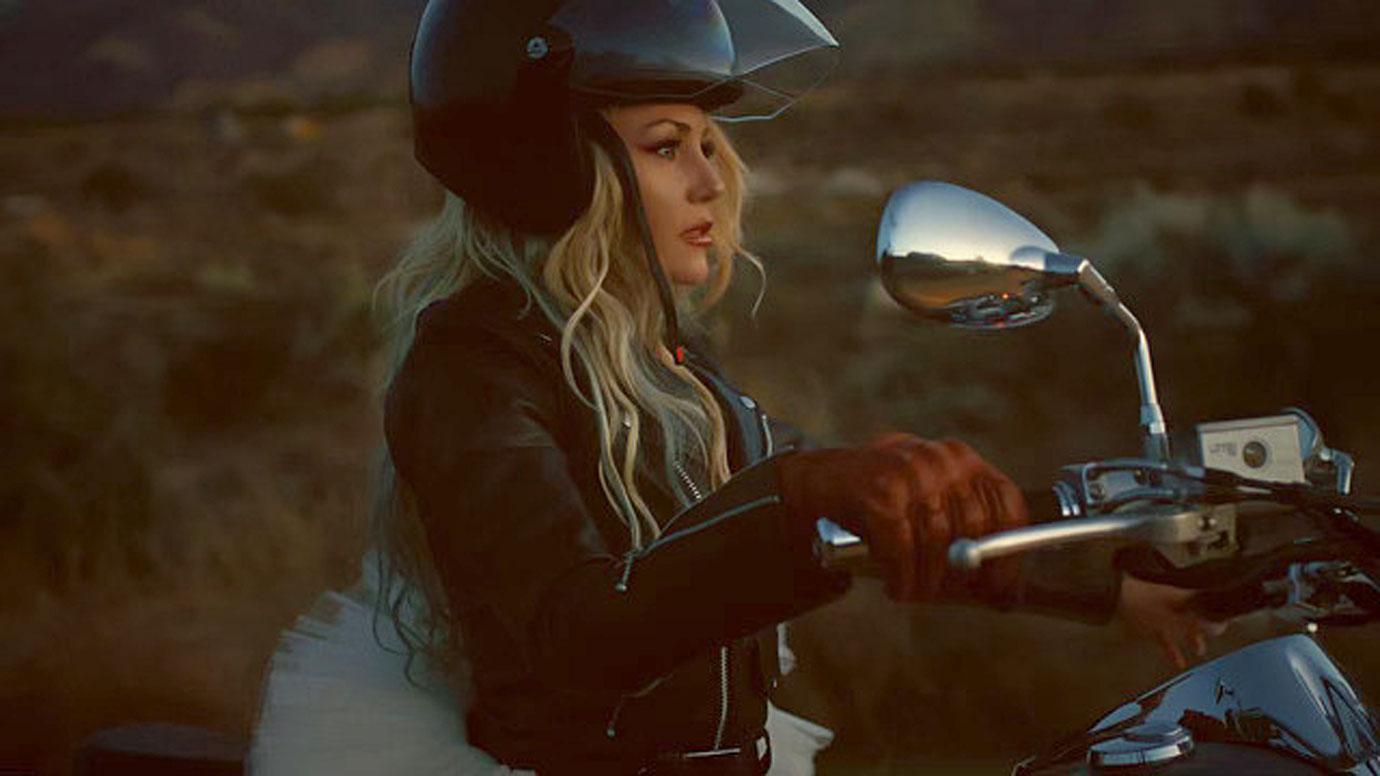 Courtney Stodden Talks New Song 'Pleasure,' See BehindTheScenes Photos