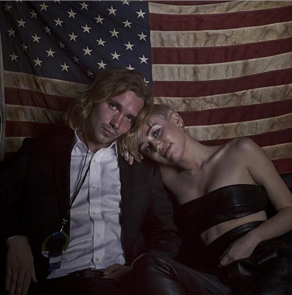 Miley and Jesse at the MTV VMAs