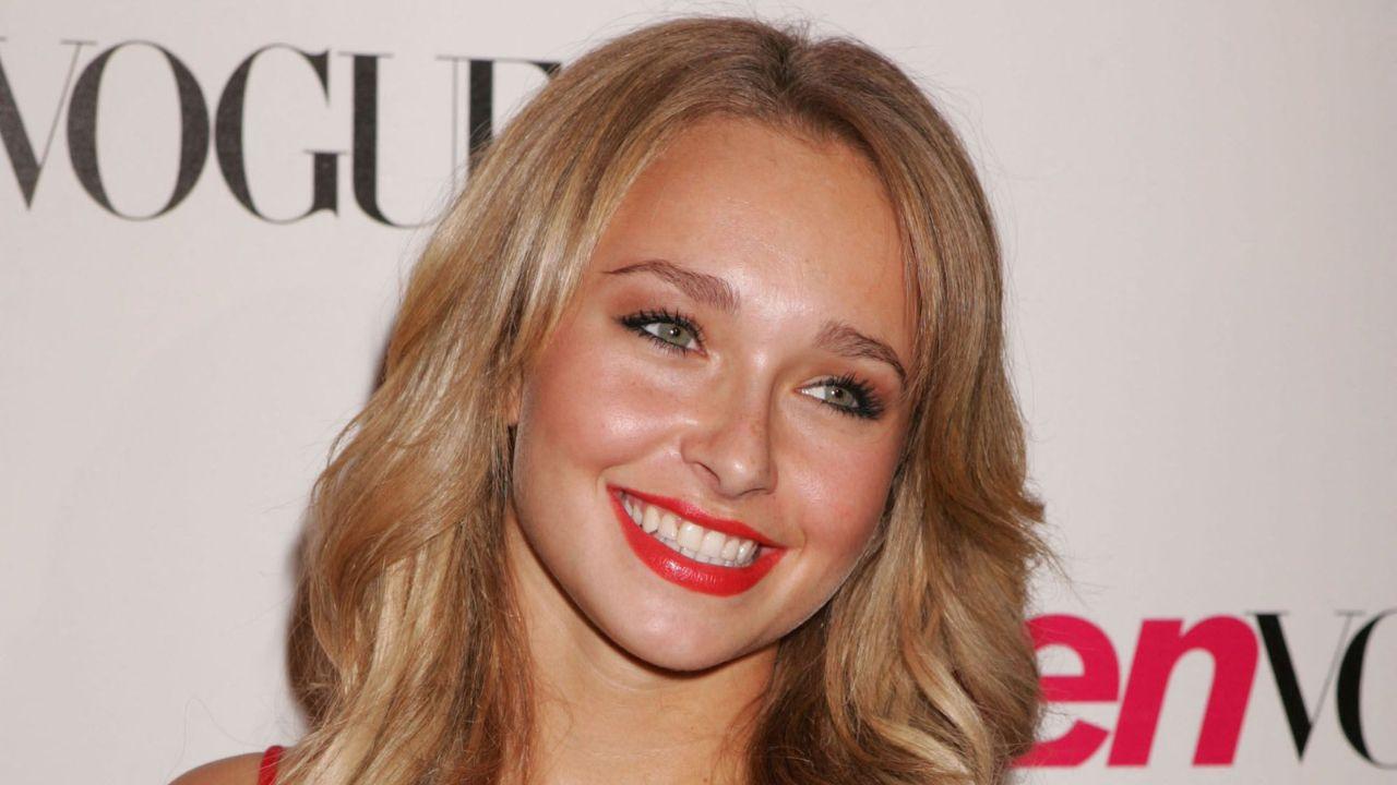 Image of Hayden Panettiere remembered by Connie Britton and Charles Esten as they delivered speeches about her and her time on 'Nashville.'