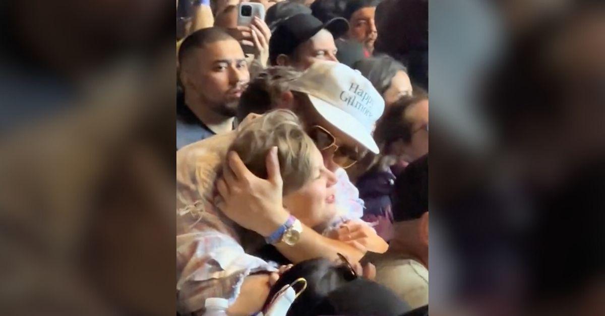 Photo of Taylor Swift and Travis Kelce's body language was 'sensual.'
