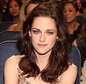 2011__01__Kristen_Stewart_Jan5news 300&#215;294.jpg