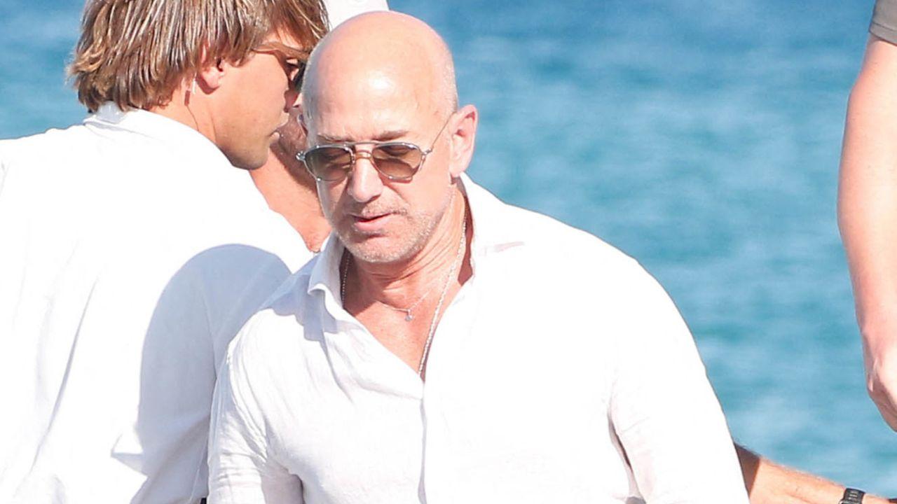 Image of Jeff Bezos might be chosen to sit on a jury, hear a criminal case, and come up with a verdict.