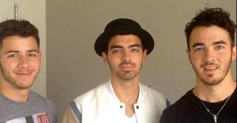 Jonas brothers breakup october 2013