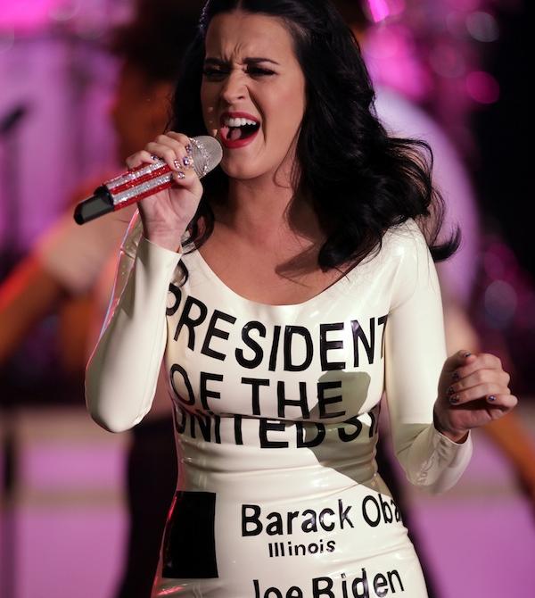 Katy Perry Performs at Las Vegas Rally for President Obama