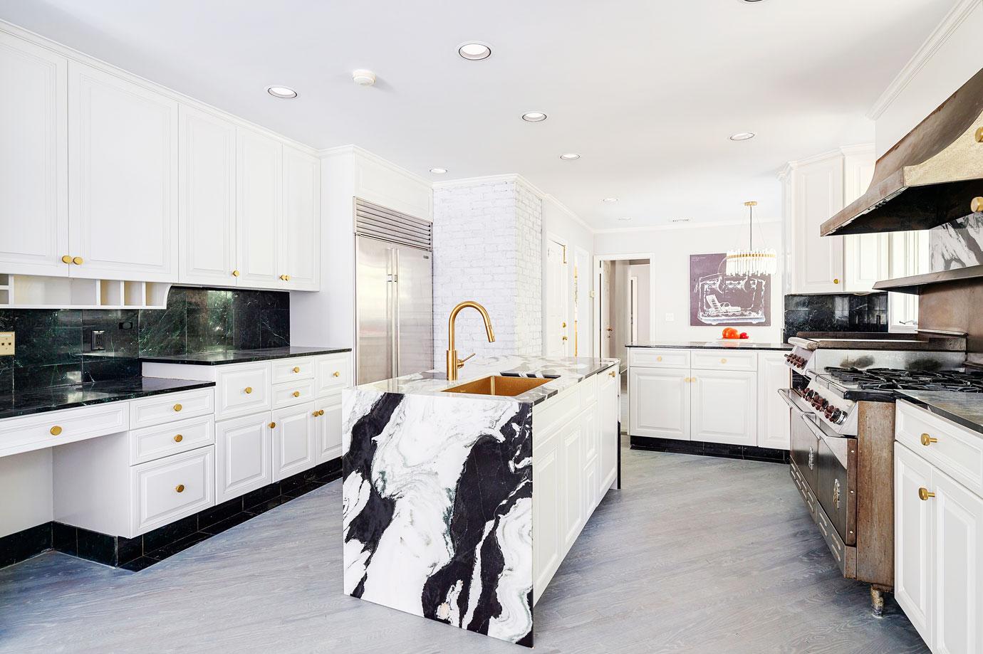 kitchen bethenny frankel mansion before and after