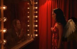 2011__03__Megan_Fox_Mickey_Rourke_Passion_Play_March10newsnea 300&#215;191.jpg