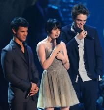 2009__09__a90715251 213×225.jpg