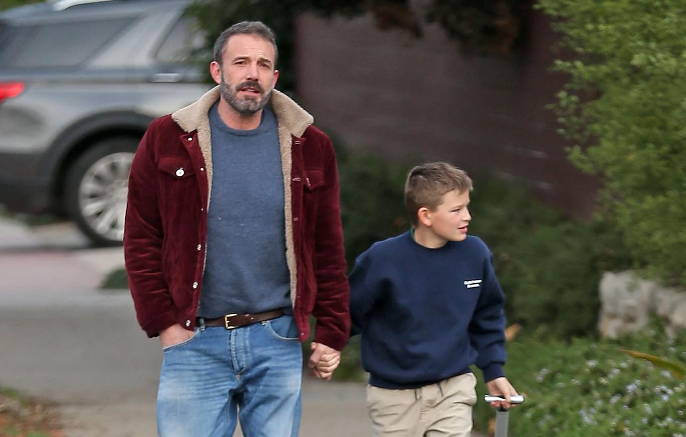 ben affleck holds hands son samuel  walk cute photos