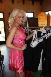 2011__02__HollyMadison 200&#215;300.jpg