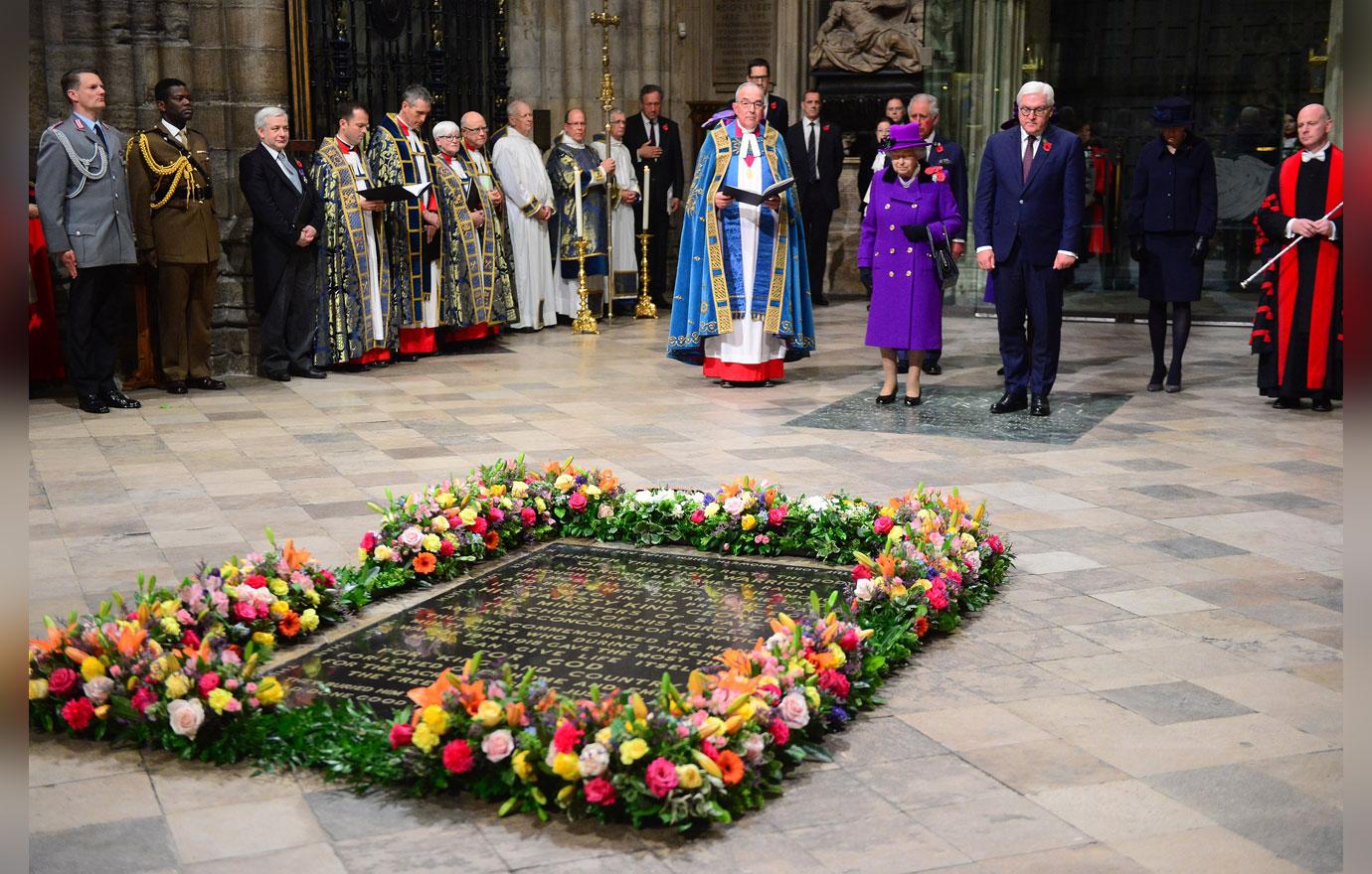 Royal Family Armistice Day 1