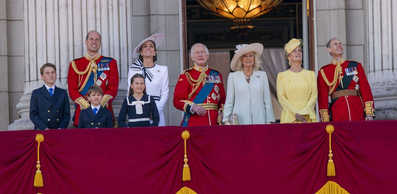 kate middleton attended trooping the colour support royal family