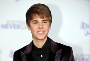 2011__02__Justin_Bieber_FEb9_9300211 300&#215;204.jpg