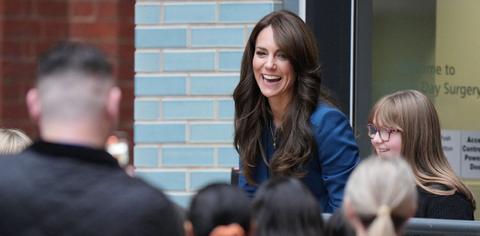 kate middleton hid abdominal surgery from staff