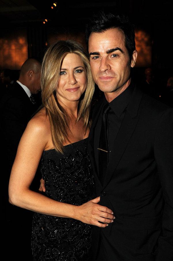 jennifer aniston surrogate