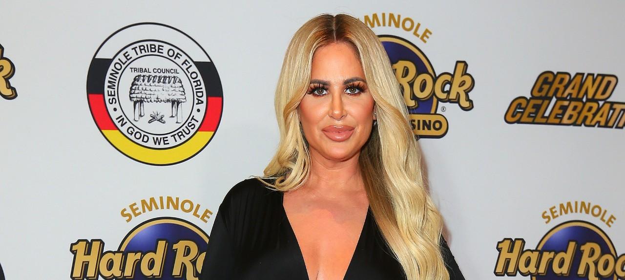 Kim Zolciak Denies Getting Plastic Surgery In Quarantine   Kim Zolciak Plastic Surgery Rumors 