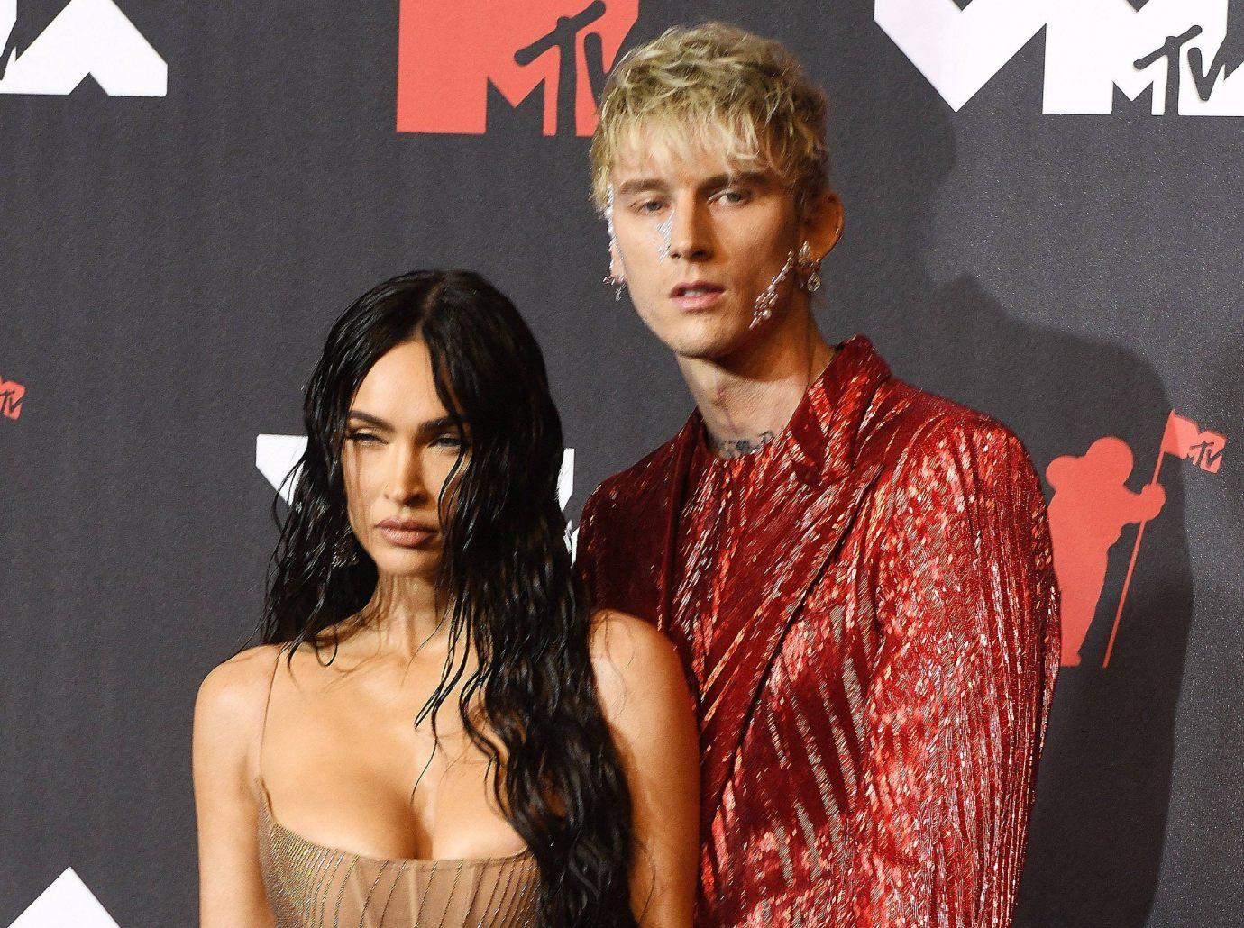 megan fox machine gun kelly getting along better distance good