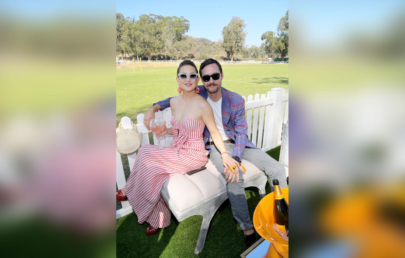 kate hudson boyfriend danny fujikawa first anniversary pic 04