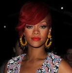 2010__10__okmagazine_rihanna 148×150.jpg