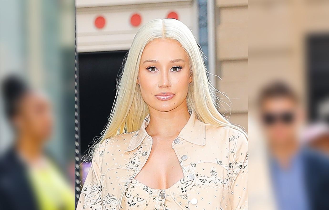 Iggy Azalea Accused Of Blackfishing In Newest Music Video