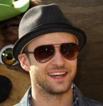 2010__12__JT_Dec293 145×150.jpg