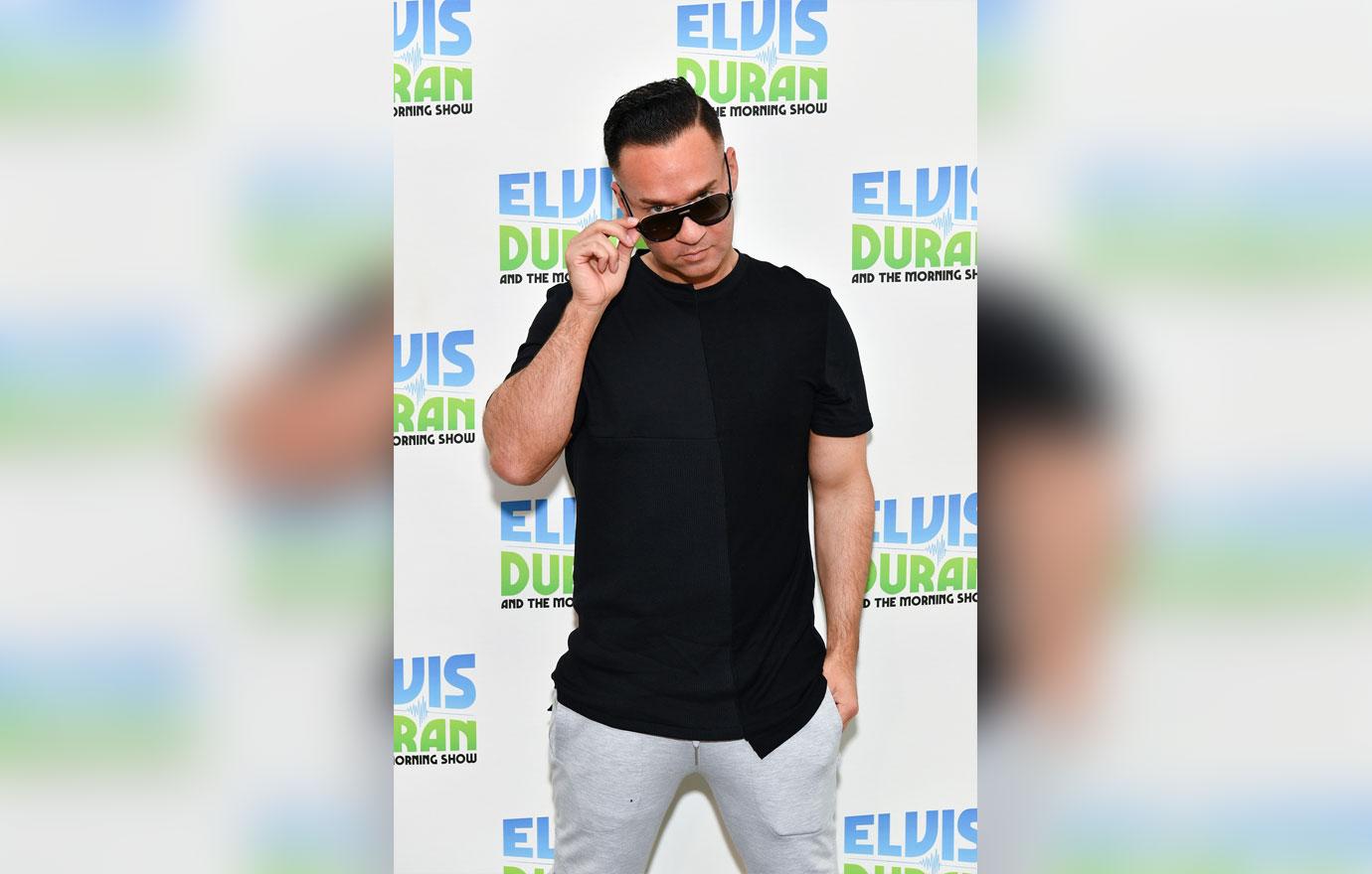 Cast Of "Jersey Shore Family Vacation" Visits "The Elvis Duran Z100 Morning Show"