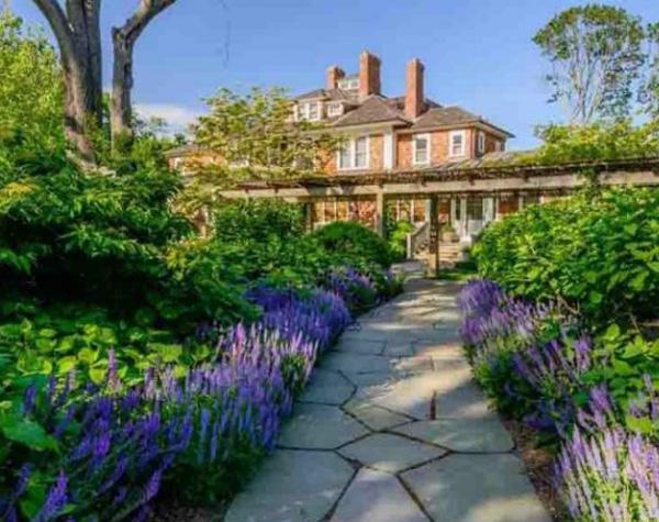 Richard Gere's Stunning Hamptons Home