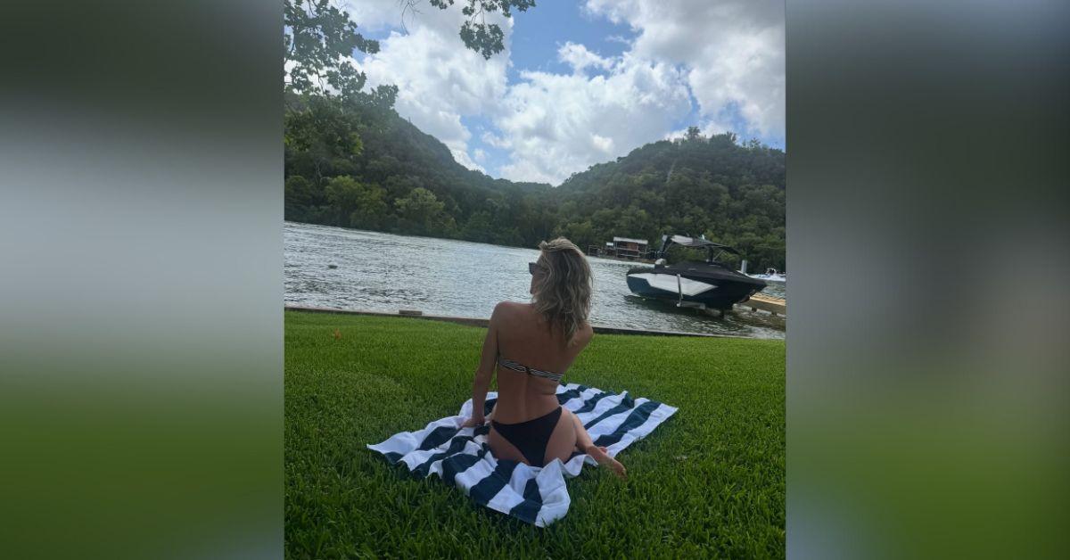 kristin cavallari exposes nipples toned physique photo