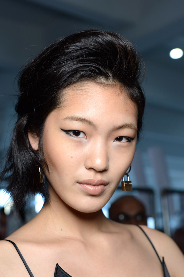 Nars rodarte ss14 beauty look 1 091013